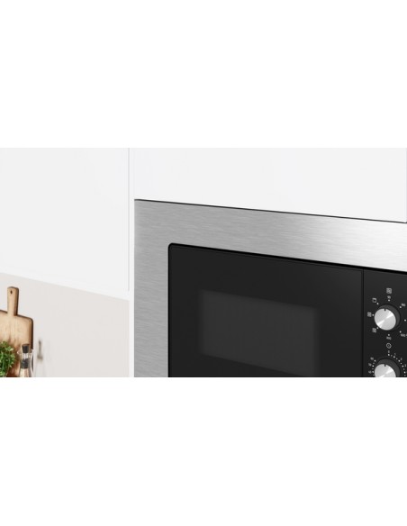 MICROONDAS INTEGRABLE BALAY  EN ACERO INOXIDABLE 20 L.